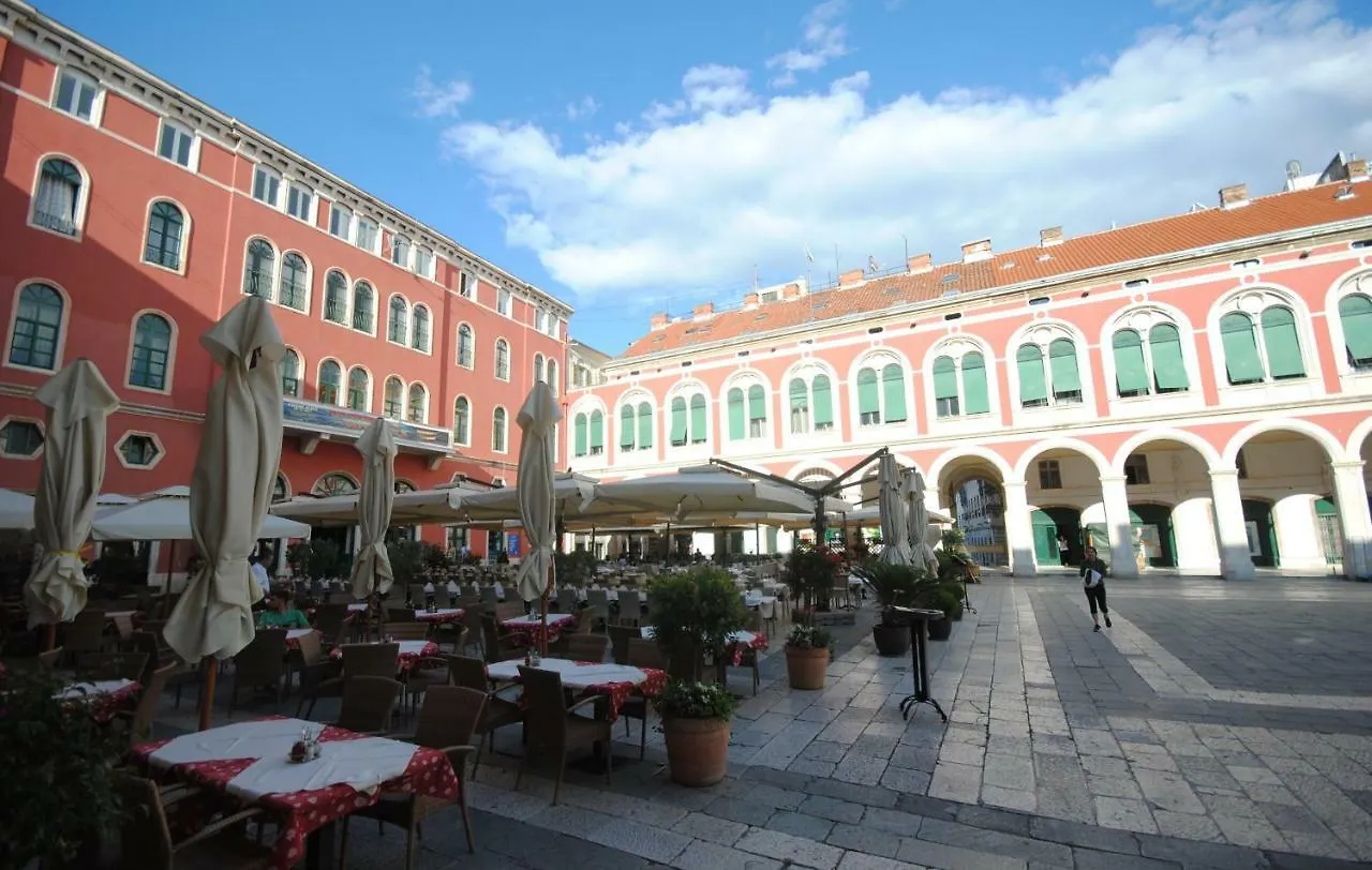 Apartments Kogo Split Kroatië
