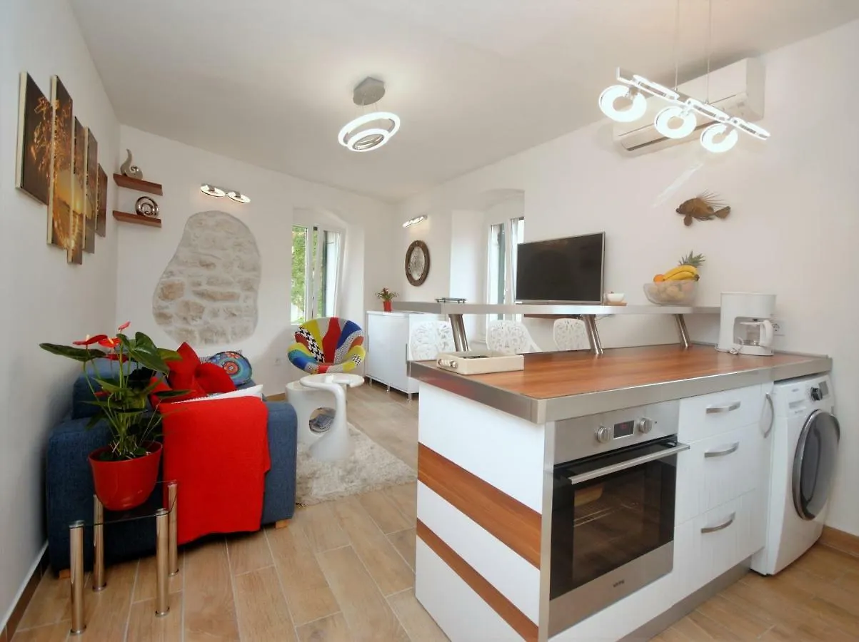 Apartments Kogo Split