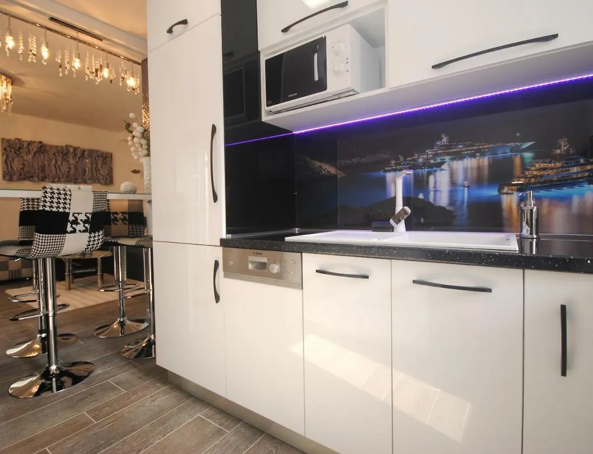 Apartments Kogo Split